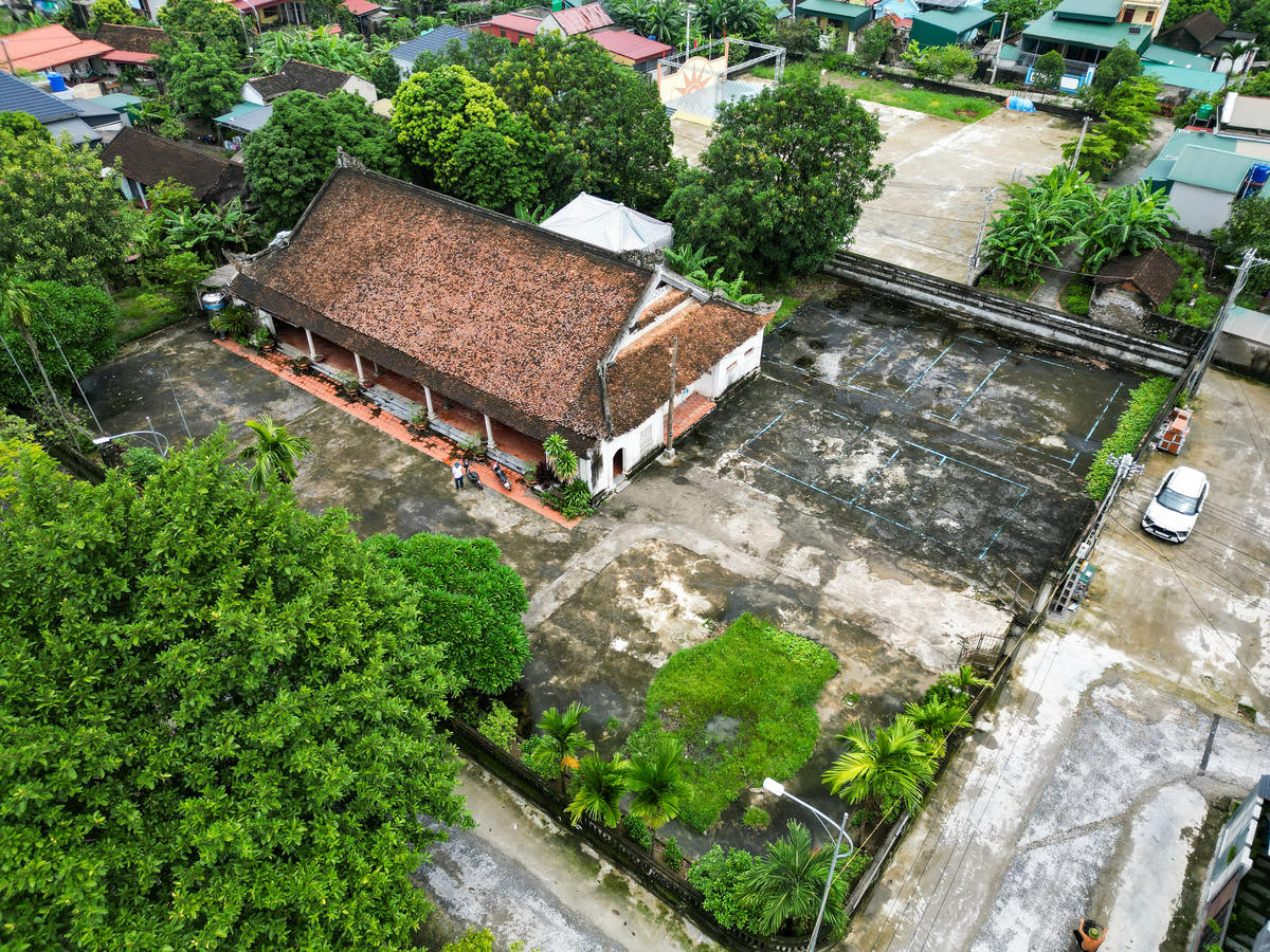 Đình Động Bồng là di tích lịch sử cấp quốc gia, thờ danh nhân Tô Hiến Thành. Ảnh: Đình Minh 
