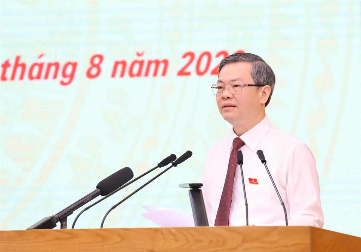 Chủ tịch HĐND tỉnh Tuyên Quang Nguyễn Văn Sơn phát biểu Khai mạc Kỳ họp.