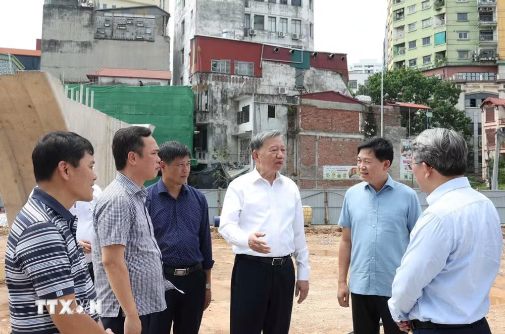 ttxvn-tong-bi-thu-chu-tich-nuoc-kiem-tra-thuc-dia-mot-so-du-an-trong-diem-2.jpg
