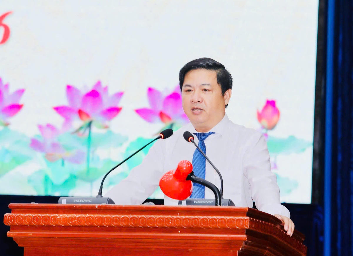 Bí thư Tỉnh ủy Lương Nguyễn Minh Triết phát biểu chỉ đạo tại hội nghị. Ảnh: MT.