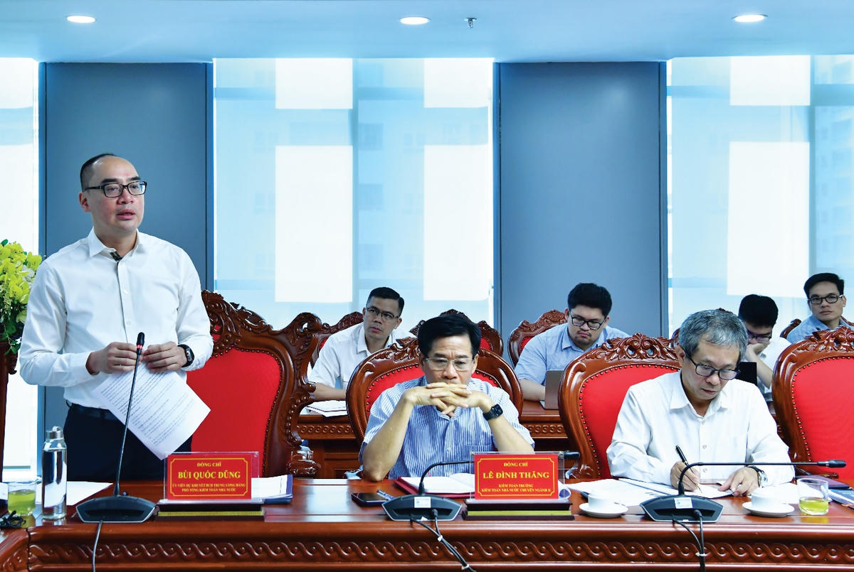 Phó Tổng Kiểm toán nhà nước Bùi Quốc Dũng phát biểu tại Tọa đàm tham vấn ý kiến chuyên gia về cuộc kiểm toán hoạt động công tác thống kê giai đoạn 2021-2025. Ảnh: T.Anh
