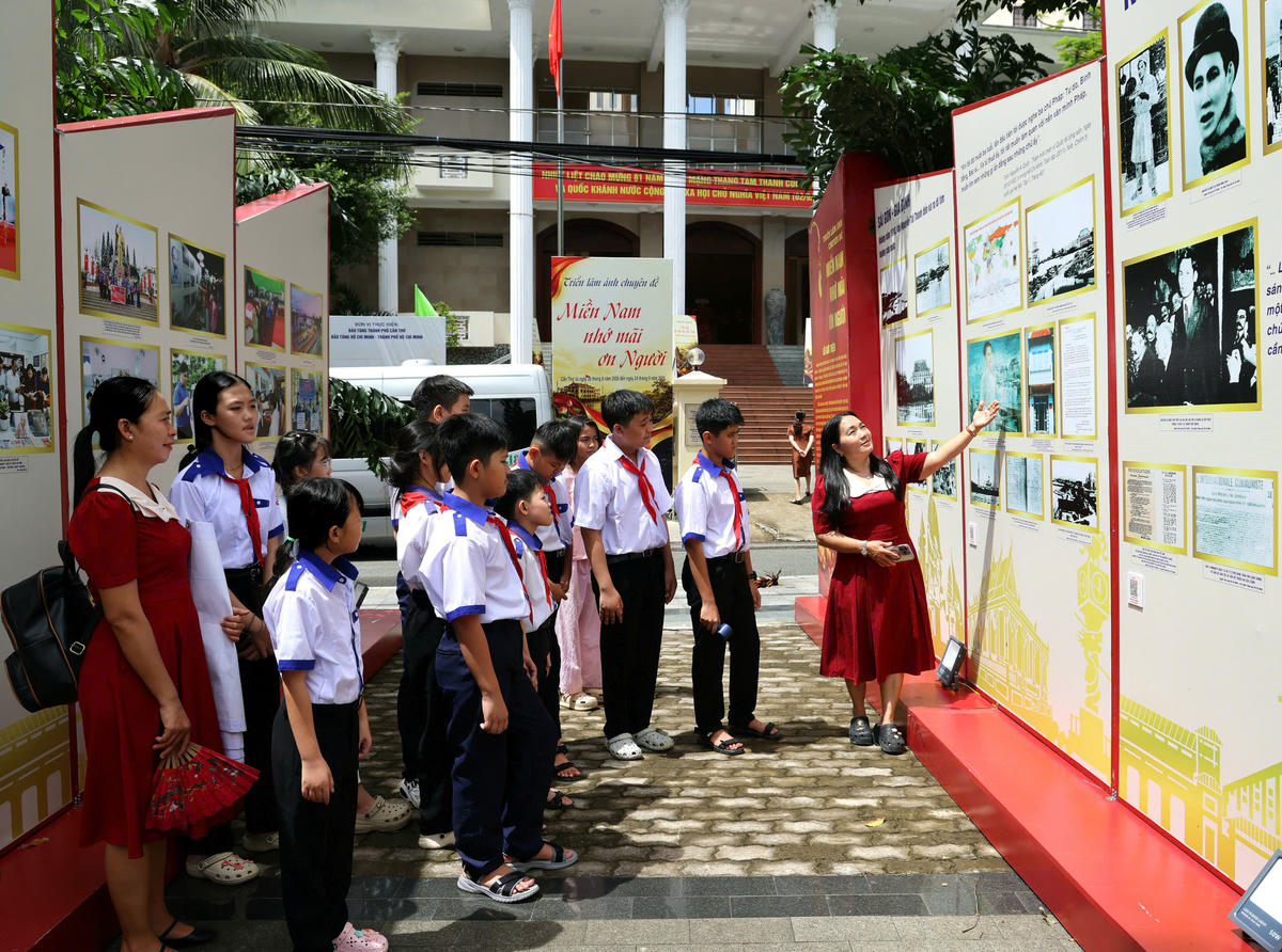 Những hoạt động ý nghĩa này không chỉ giúp thế hệ trẻ Cần Thơ thêm hiểu, thêm yêu lịch sử mà còn là động lực để mỗi người cống hiến sức trẻ, xây dựng thành phố và đất nước ngày càng văn minh, giàu đẹp. Ảnh HT