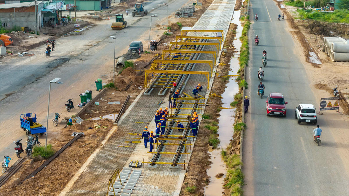Hơn 15.000 kỹ sư, công nhân làm việc xuyên lễ trên các công trình phục vụ APEC 2027