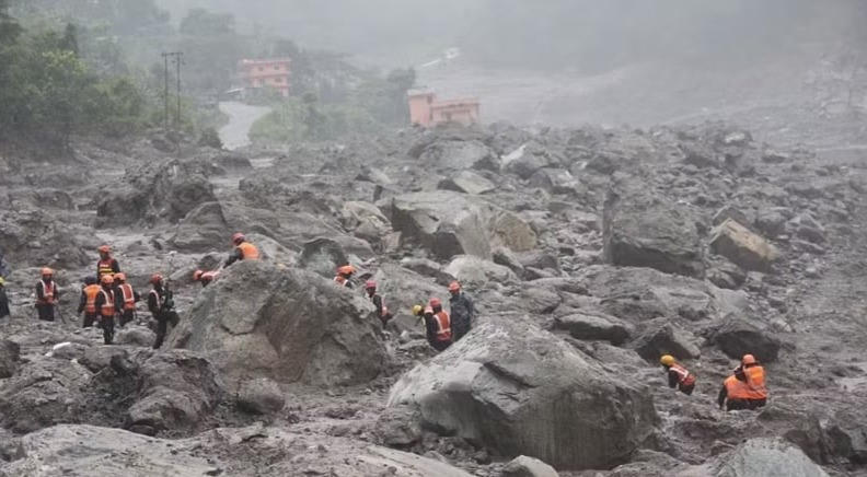 Lũ quét tại Nepal và Trung Quốc: Thông tin thêm về công dân Việt Nam mất tích