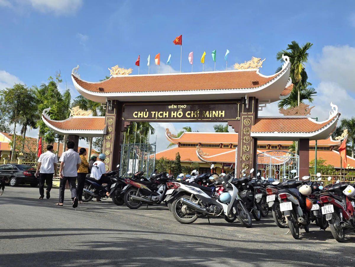 Đền thờ Bác Hồ ở xã Châu Thới, tỉnh Cà Mau. Ảnh: Nguyên Du