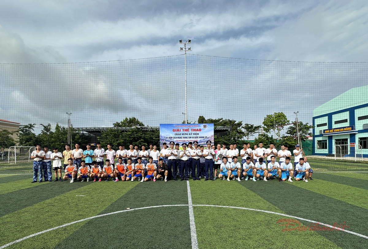 Không khí Tết độc lập trên những vùng biển chủ quyền