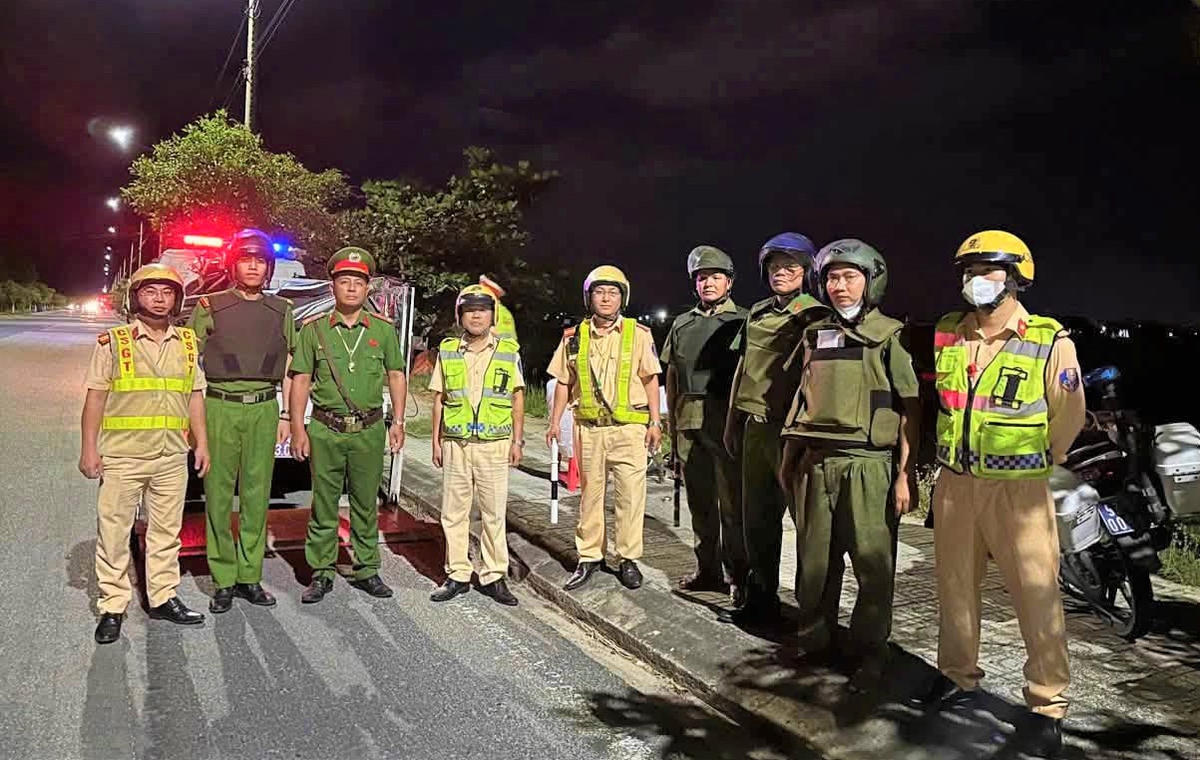 Lực lượng Công an TP Đà Nẵng tuần tra, kiểm soát bảo đảm an toàn giao thông trong dịp lễ Quốc khánh 2/9. Ảnh: CA.