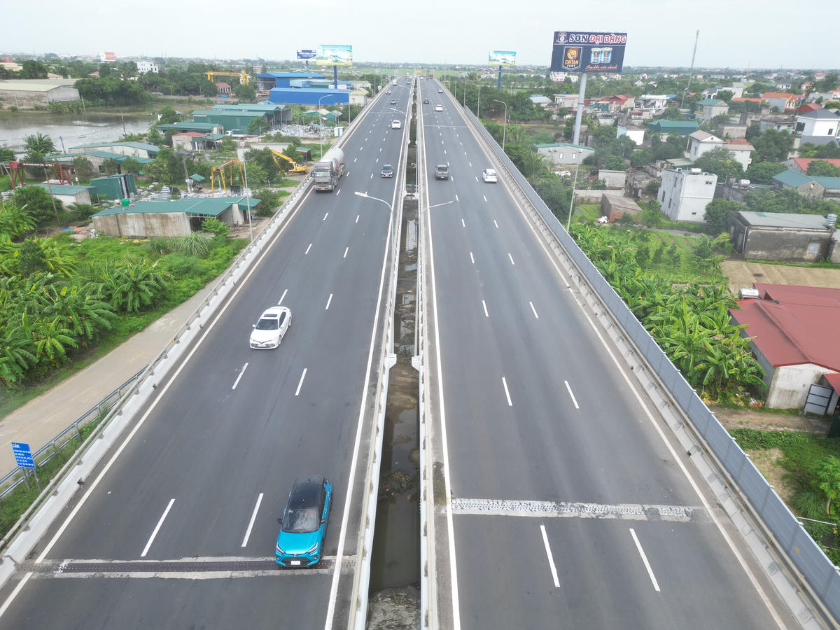 Ninh Bình: Những tuyến đường mở rộng không gian phát triển
