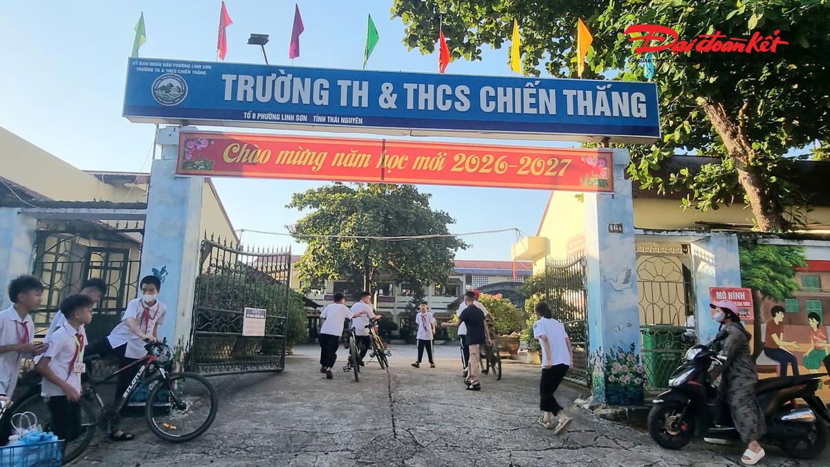 Học sinh quay trở lại trường học vào ngày 3/9.