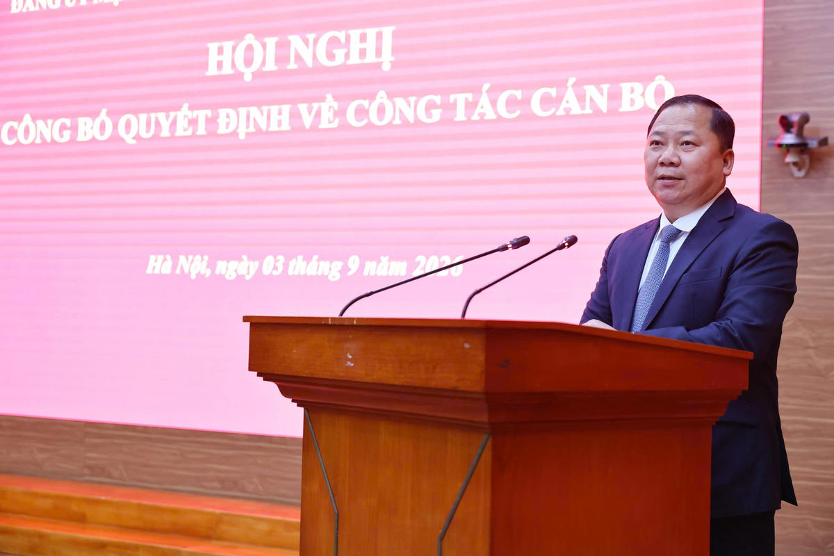 Phó Bí thư Thường trực Đảng ủy MTTQ, các đoàn thể Trung ương, Phó Chủ tịch Ủy ban Trung ương MTTQ Việt Nam Nguyễn Phi Long phát biểu tại Hội nghị. Ảnh: Minh Đức.