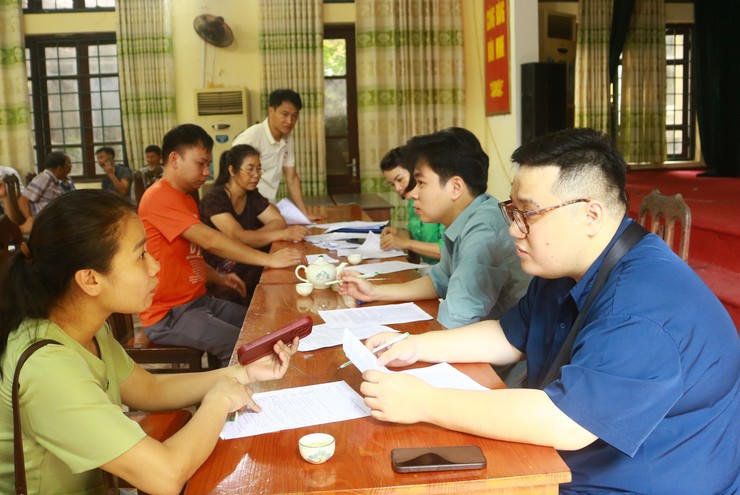 Thẩm định các phương án vay vốn phát triển sản xuất của hội viên trên địa bàn.