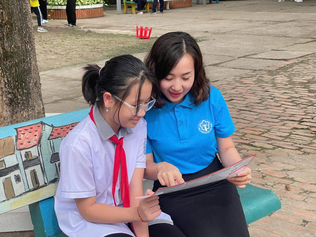 Trung bình mỗi năm, Quỹ BHYT chuyển kinh phí hàng nghìn tỷ đồng cho các cơ sở giáo dục để thực hiện chăm sóc sức khỏe ban đầu cho HSSV. Ảnh: Ngọc Yến.