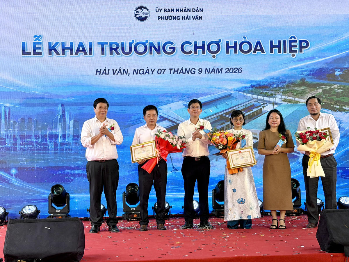 Đà Nẵng: Gần 230 tiểu thương của 3 chợ tạm được bố trí ổn định vào chợ mới Hòa Hiệp