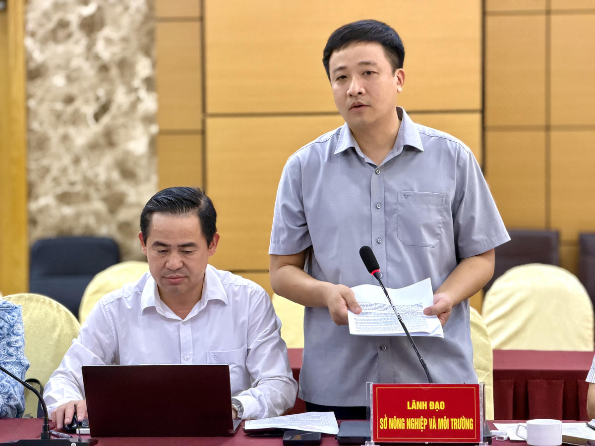  Ông Nguyễn Như Hạnh, Phó Giám đốc Sở Nông nghiệp và Môi trường TP Quảng Ninh phát biểu tại Hội nghị thông tin báo chí thường kỳ tháng 9/2026. Ảnh: Ngọc Anh.