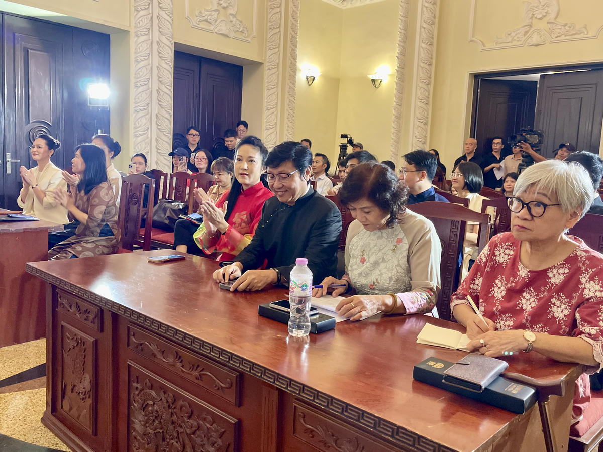 Các đại biểu tham dự buổi tọa đàm. Ảnh: Đ.Xá.