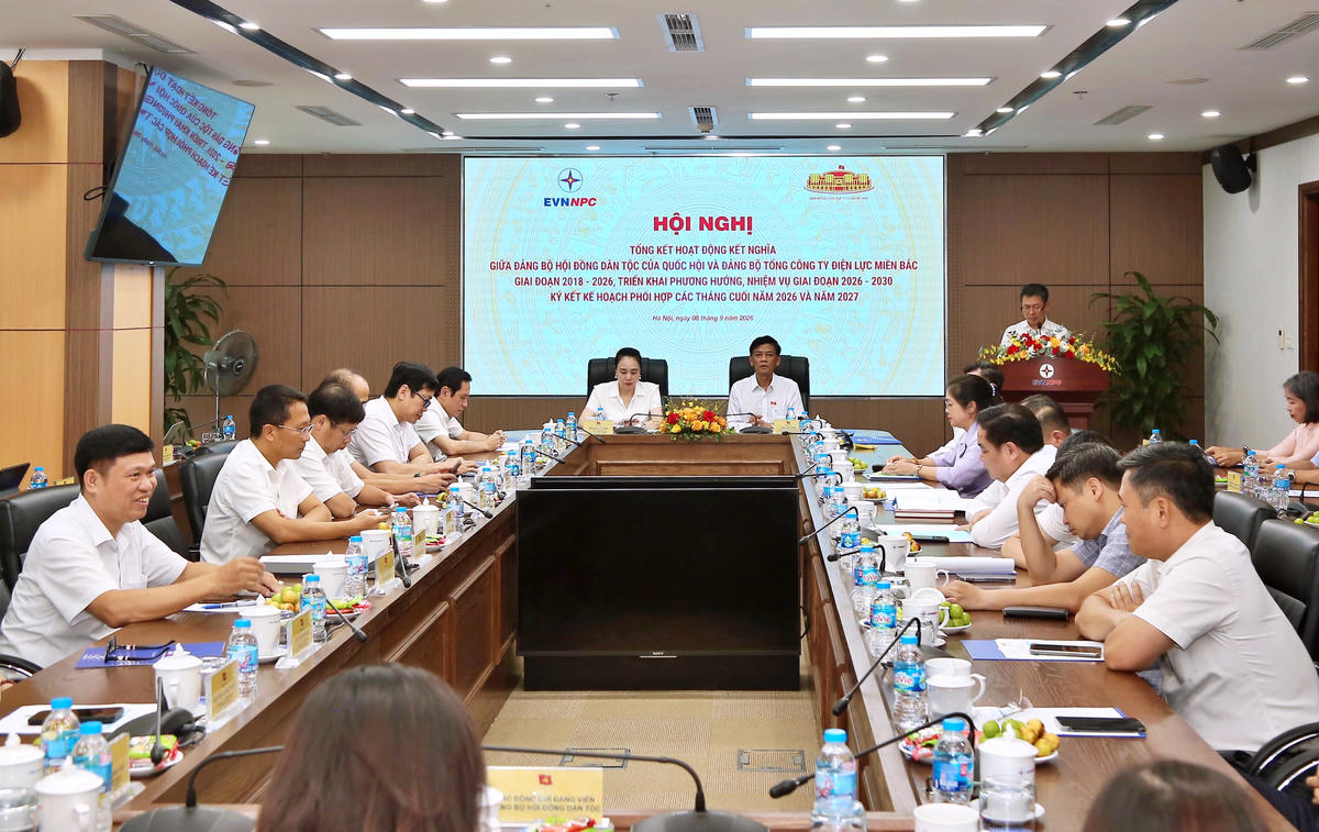 Tăng cường phối hợp đưa điện về vùng đồng bào dân tộc thiểu số