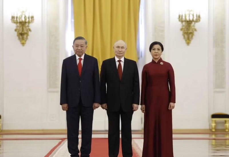 Tổng thống Nga Vladimir Putin chủ trì Lễ đón Tổng Bí thư, Chủ tịch nước Tô Lâm và Phu nhân