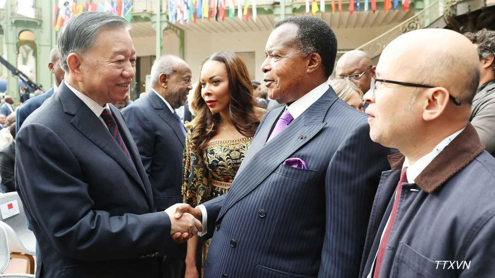 Tổng Bí thư, Chủ tịch nước Tô Lâm và Tổng thống Cộng hòa Congo Denis Sassou N’Guesso tham dự Hội nghị Thượng đỉnh Không gian vũ trụ. (Ảnh: Thống Nhất/TTXVN)