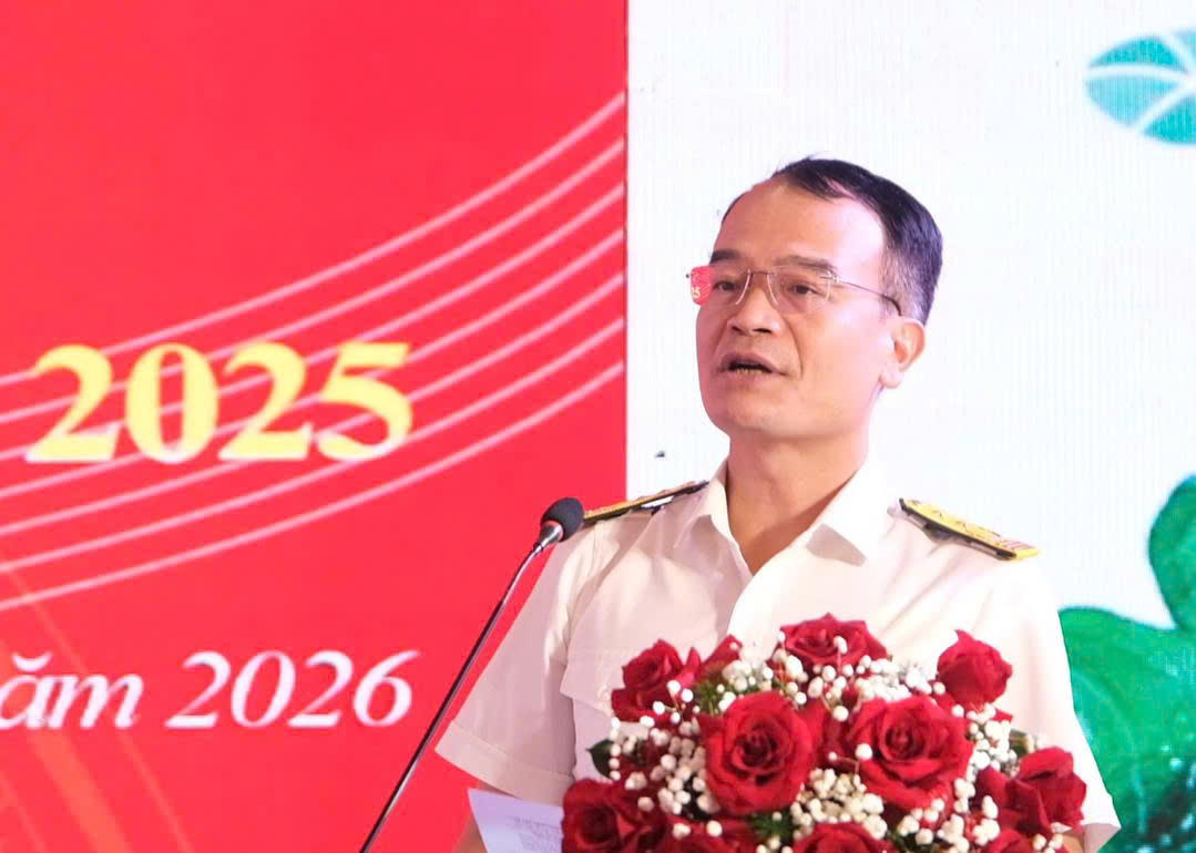 Ông Phan Tiến Lân - Trưởng Thuế TP Cần Thơ phát biểu khai mạc hội nghị. Ảnh HT