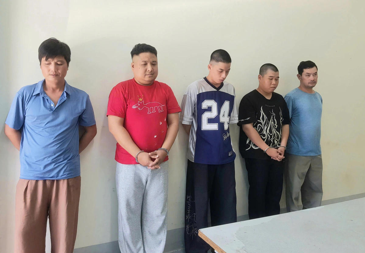 Số đối tượng trong chuyên án bị bắt giữ. Ảnh: Công an tỉnh Nghệ An
