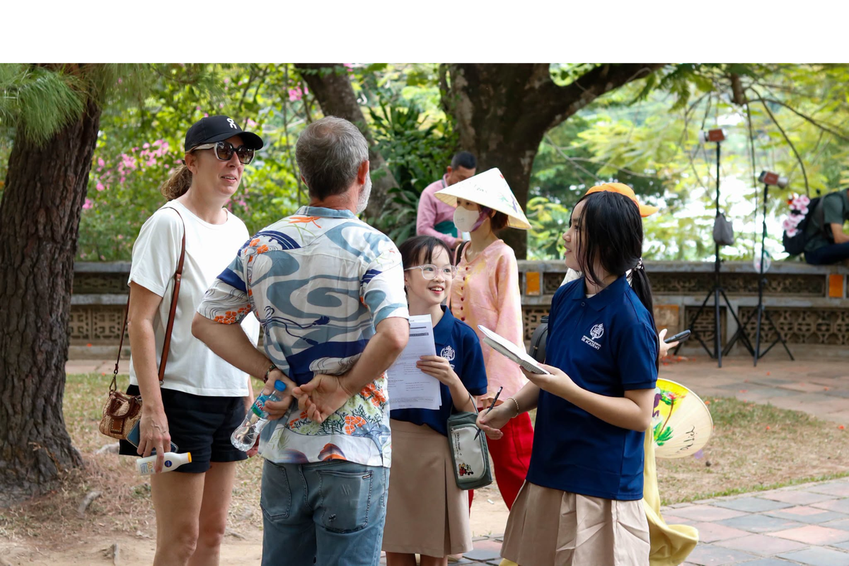 Học sinh UKA Huế tham gia dự án “Hue Insights for the Future” phát triển du lịch địa phương và nâng cao kỹ năng giao tiếp Tiếng Anh