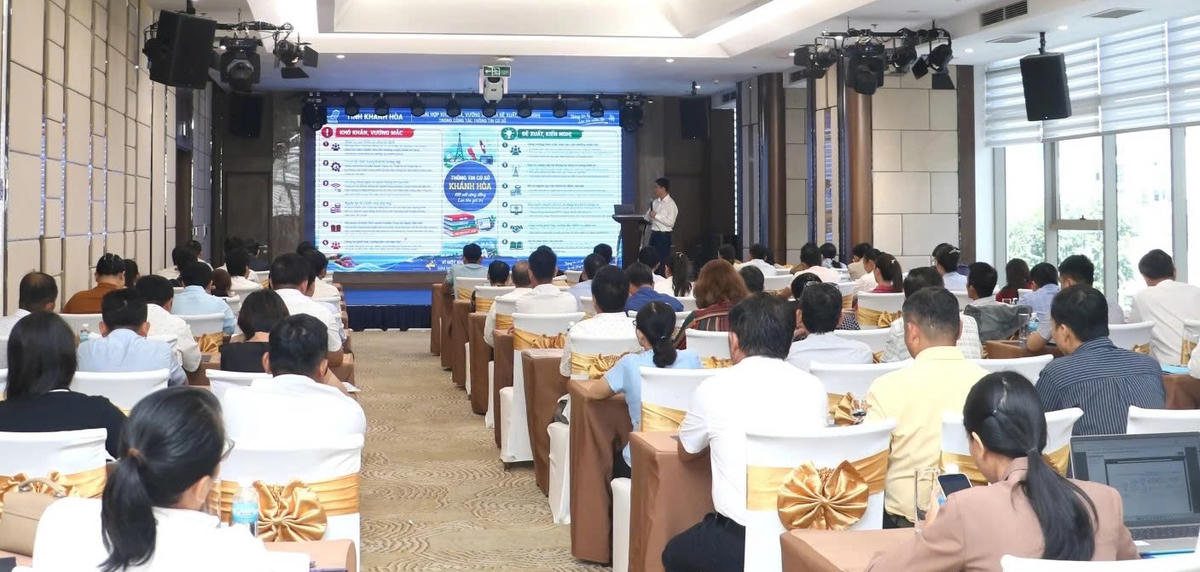 Quang cảnh hội nghị tập huấn nghiệp vụ thông tin cơ sở năm 2026.