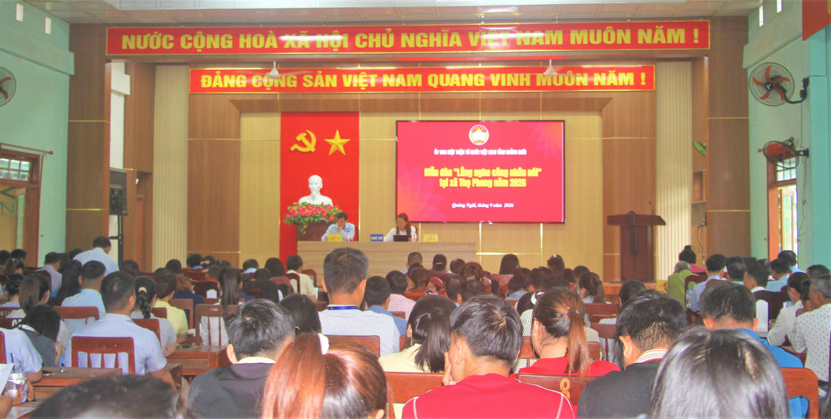 Lễ ra mắt mô hình điểm “Lắng nghe Nhân dân” và Diễn đàn “Lắng nghe công nhân nói” tại xã Thọ Phong. Ảnh: NT.