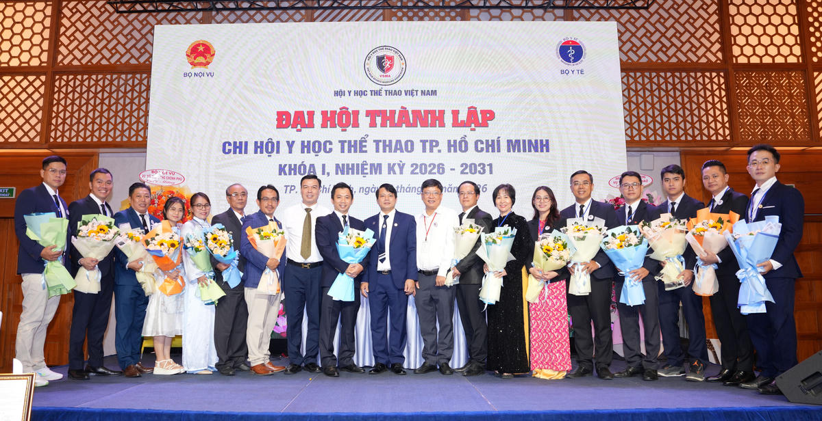 Ra mắt Ban chấp hành Chi hội Y học Thể thao TPHCM. Ảnh: M.H