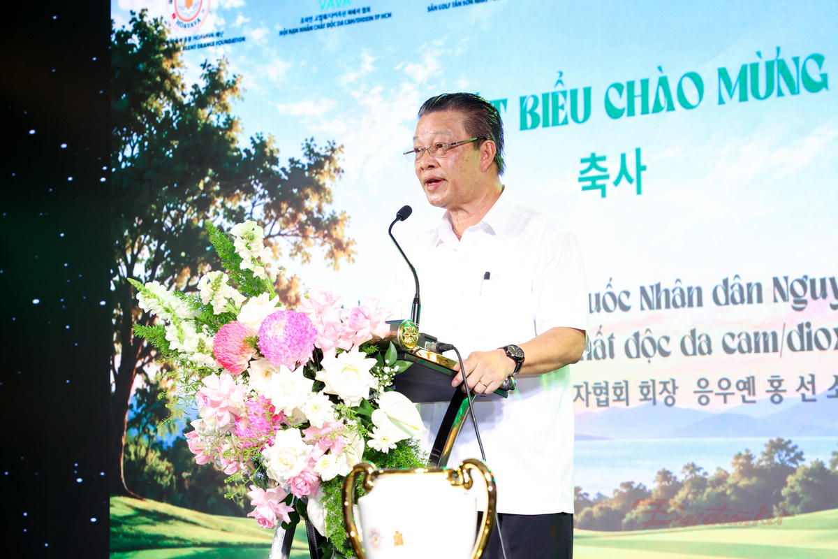 Thiếu tướng, Thầy thuốc Nh&acirc;n d&acirc;n Nguyễn Hồng Sơn, Chủ tịch Hội Nạn nh&acirc;n chất độc da cam/dioxin TPHCM ph&aacute;t biểu. Ảnh: Linh Trần.