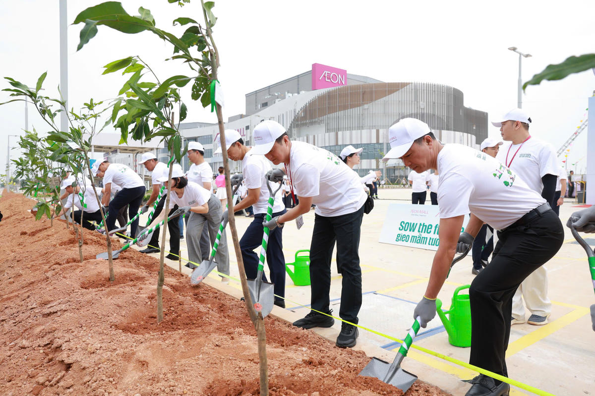 5.000 cây xanh được trồng tại Aeon Mall Thanh Hoá mang thông điệp khởi đầu của sự hợp tác bền lâu. Ảnh: T.T