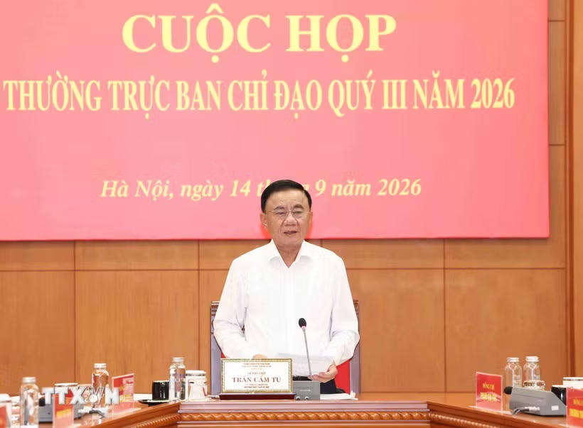 Đồng chí Trần Cẩm Tú, Ủy viên Bộ Chính trị, Thường trực Ban Bí thư, Trưởng Ban Chỉ đạo 35 Trung ương phát biểu chỉ đạo cuộc họp. (Ảnh: Phương Hoa/TTXVN).