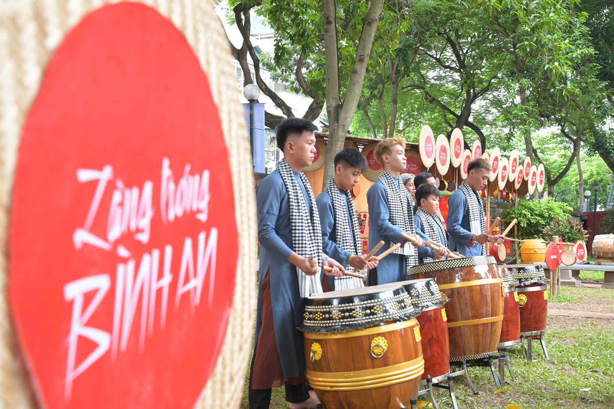 Một tiếng trống, ngàn năm văn hiến