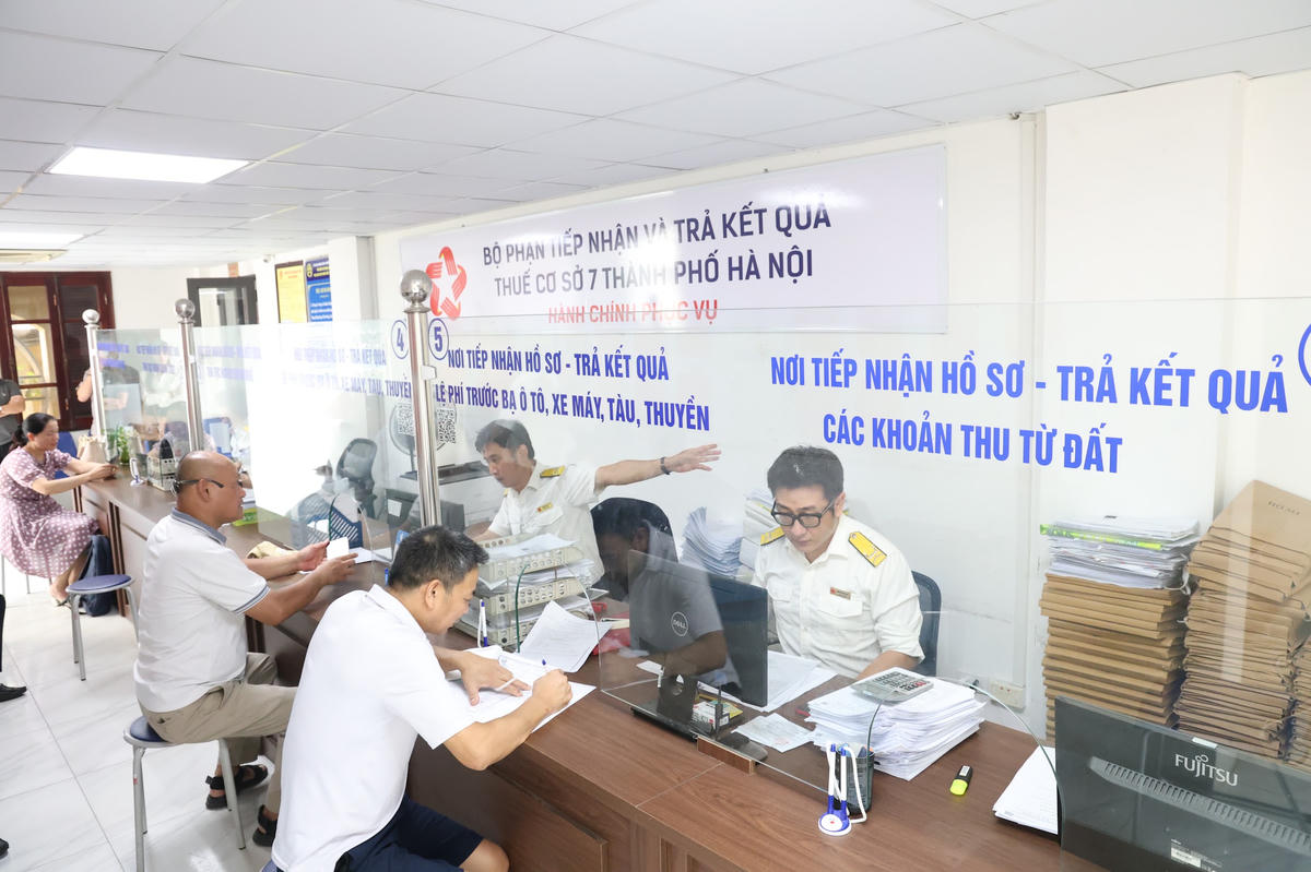 Cải cách chính sách tiền lương: Không thể chậm trễ
