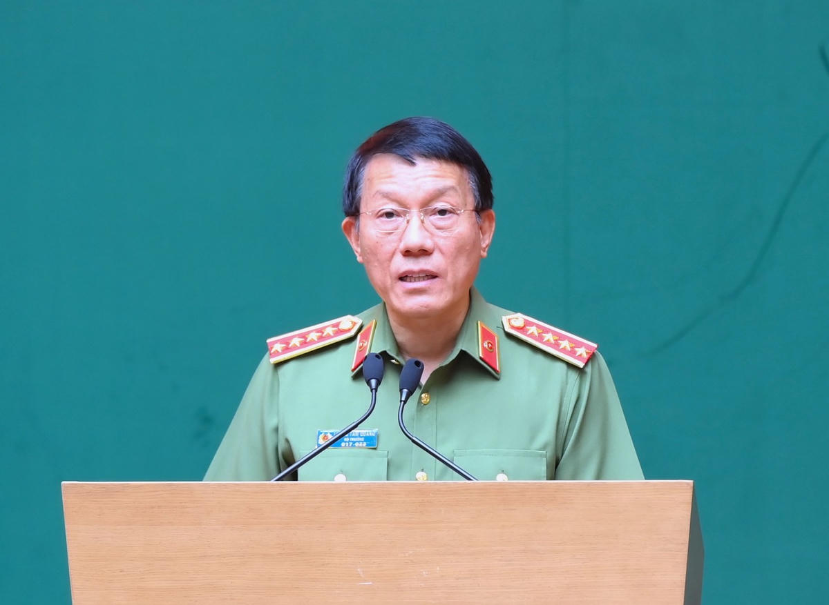 Bộ trưởng Lương Tam Quang phát biểu tại Lễ công bố. Ảnh BCA.