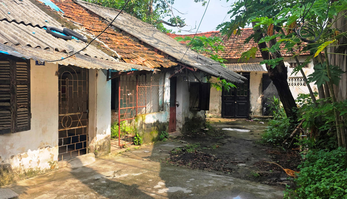 Điều mà người dân tại Khu tập thể trường đại học Hồng Đức mong muốn nhất hiện nay là sớm được bố trí tái định cư, ổn định cuộc sống.
