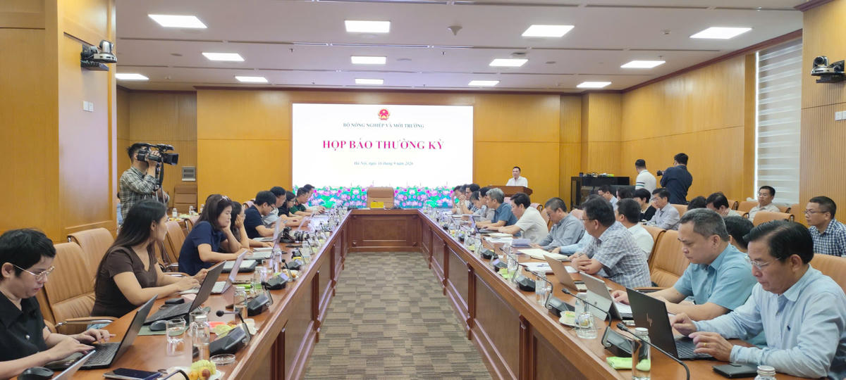 Toàn cảnh Họp báo thường kỳ. Ảnh: L.H