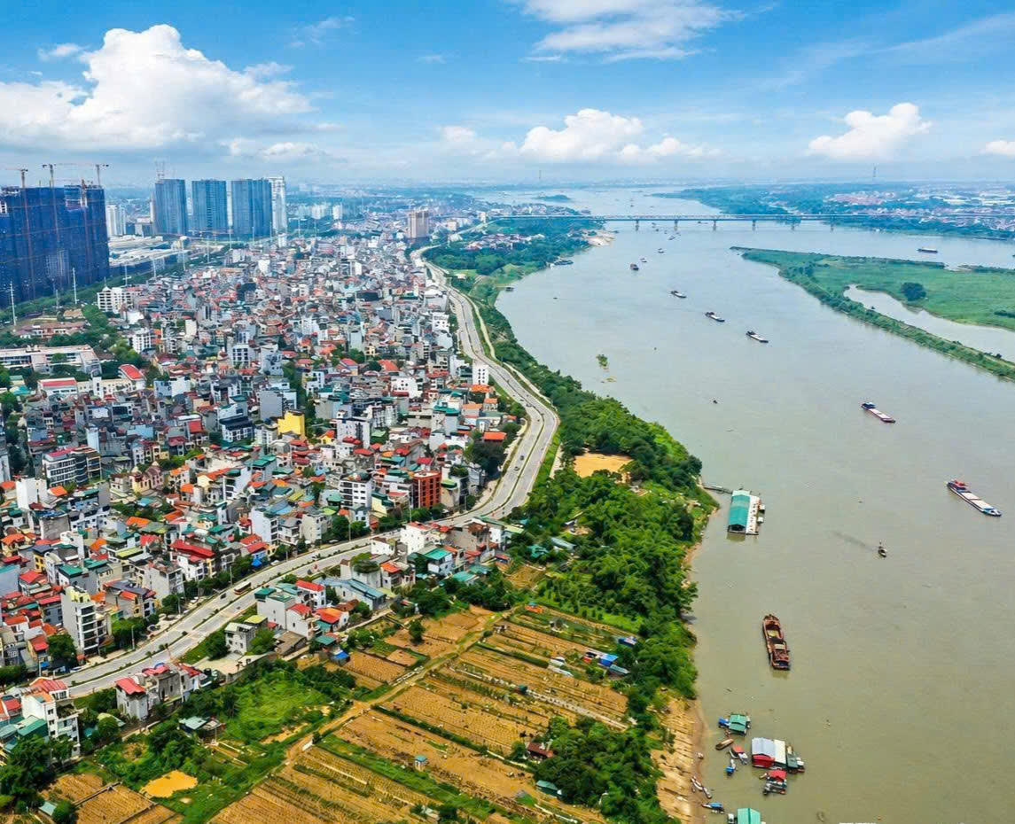 Quy hoạch sông Hồng mở ra không gian phát triển mới. Ảnh: Đạt Lê
