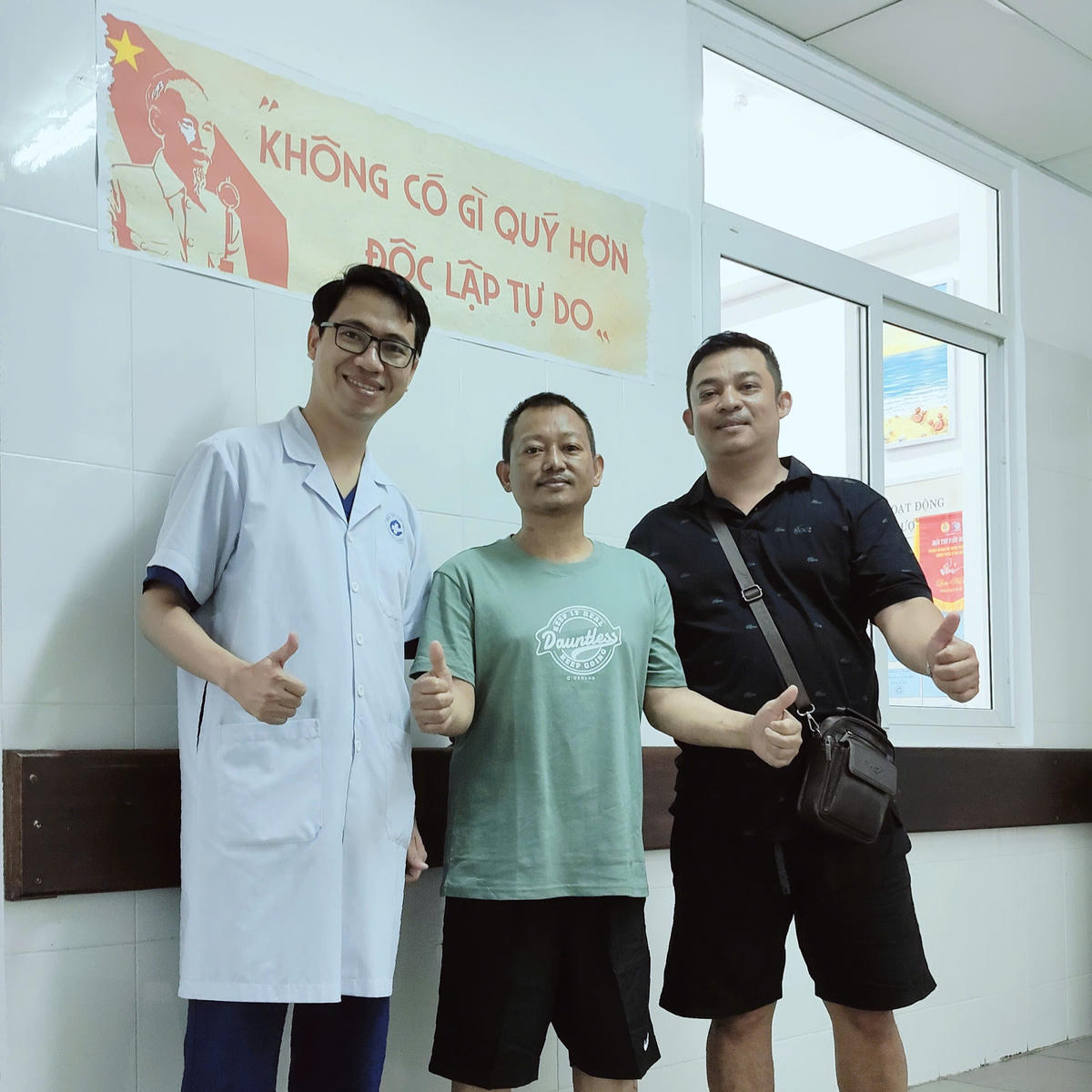 Du khách Myanmar đã bình phục và được xuất viện. Ảnh: Nguyễn Tú.
