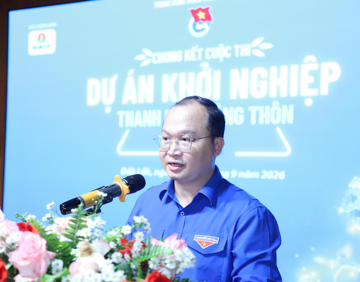 Ông Cảnh Chí Quân, Uỷ viên Ban chấp hành, Phó Trưởng ban Công tác Thanh thiếu nhi Trung ương Đoàn tại vòng chung kết cuộc thi. Ảnh: PV