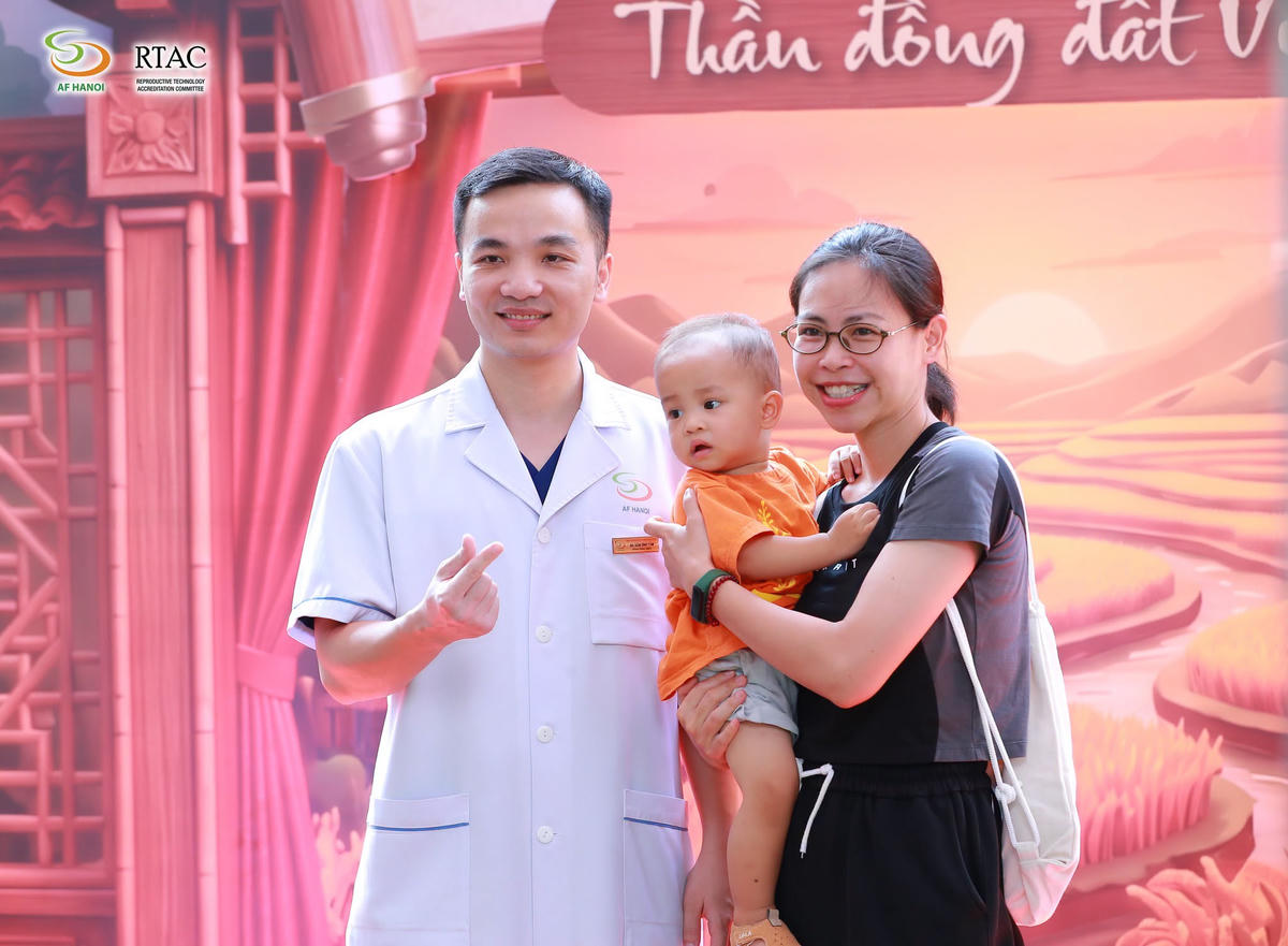 Cuộc hội ngộ của những em bé IVF dịp Trung Thu  