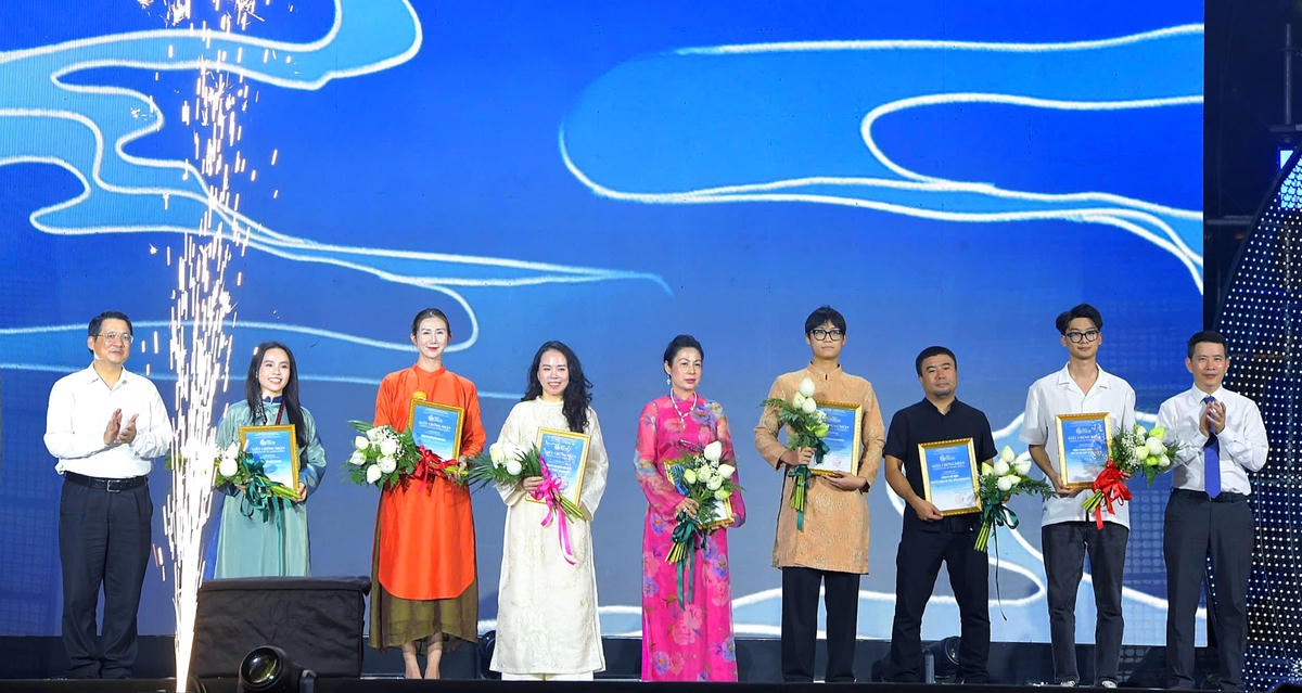 Rực rỡ đêm bế mạc Festival Thăng Long - Hà Nội 2026