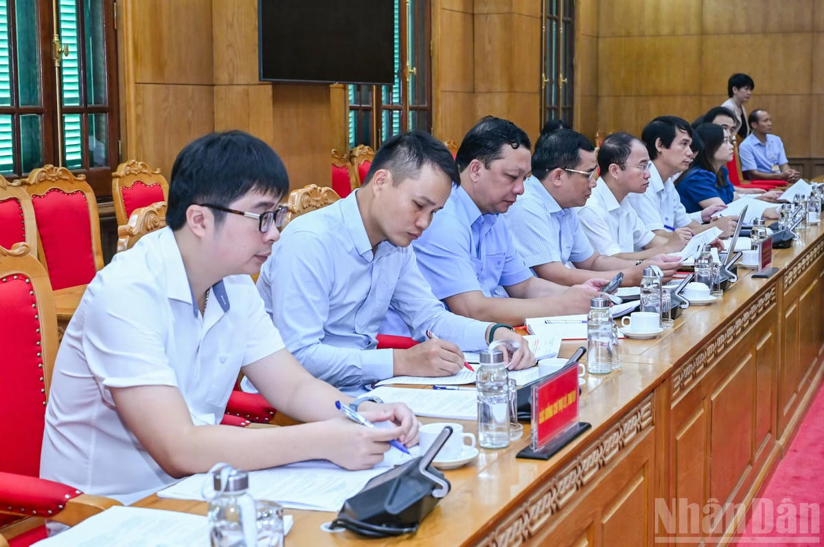 ndo_br_bnd-0823.jpg