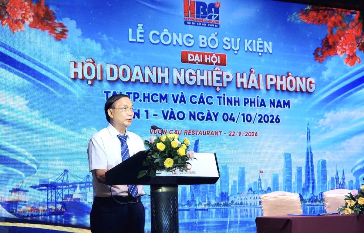Ông Nguyễn Mạnh Hà, Chủ tịch lâm thời Hội doanh nghiệp Hải Phòng tại TPHCM và các tỉnh phía Nam phát biểu tại lễ công bố . Ảnh: Thanh Thủy
