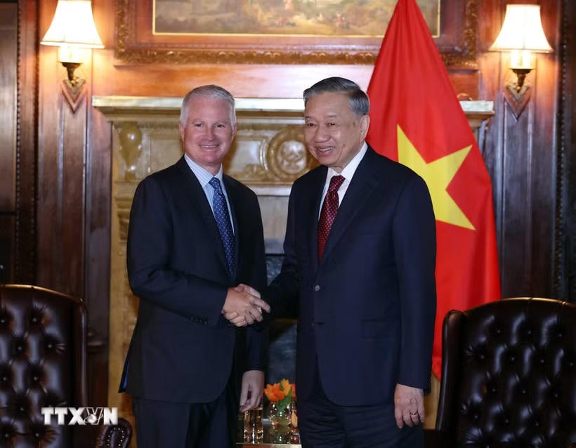 Tổng Bí thư, Chủ tịch nước Tô Lâm tiếp ông Chip Kaye, Chủ tịch Tập đoàn Warburg Pincus. (Ảnh: Thống Nhất/TTXVN)