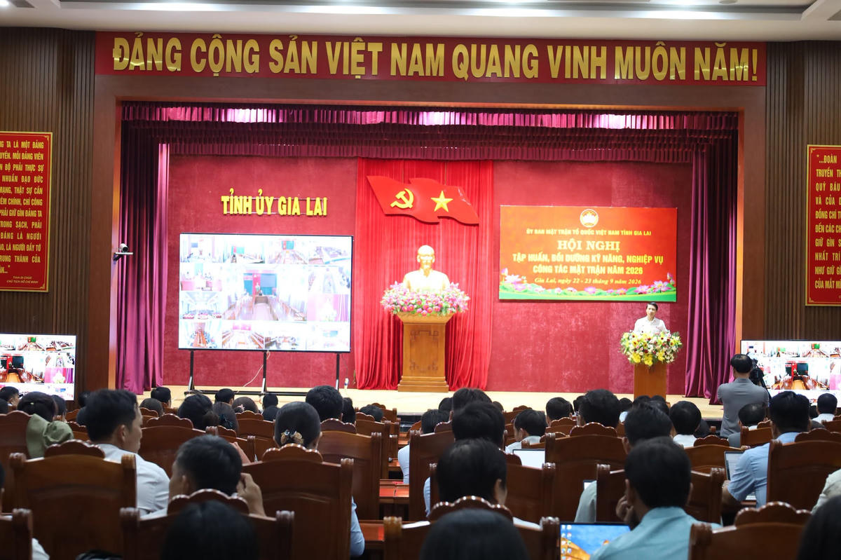 Quang cảnh hội nghị tập huấn, bồi dưỡng kỹ năng, nghiệp vụ công tác Mặt trận năm 2026. Ảnh: MT.
