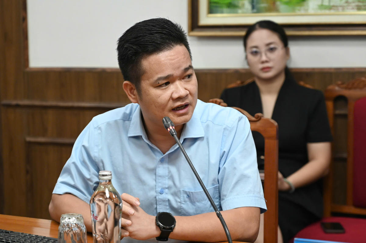 Theo ông Nguyễn Văn Minh, trên thị trường, sản phẩm được sản xuất theo yêu cầu phúc lợi động vật và sản phẩm thông thường chưa có cơ chế nhận diện đủ rõ, giá bán cũng chưa phản ánh phần chi phí bỏ ra. Ảnh: NN