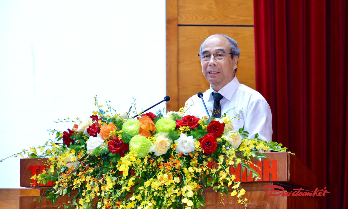 GS.TSKH Hồ Tú Bảo, Viện Nghiên cứu cao cấp về Toán, phát biểu tại diễn đàn.