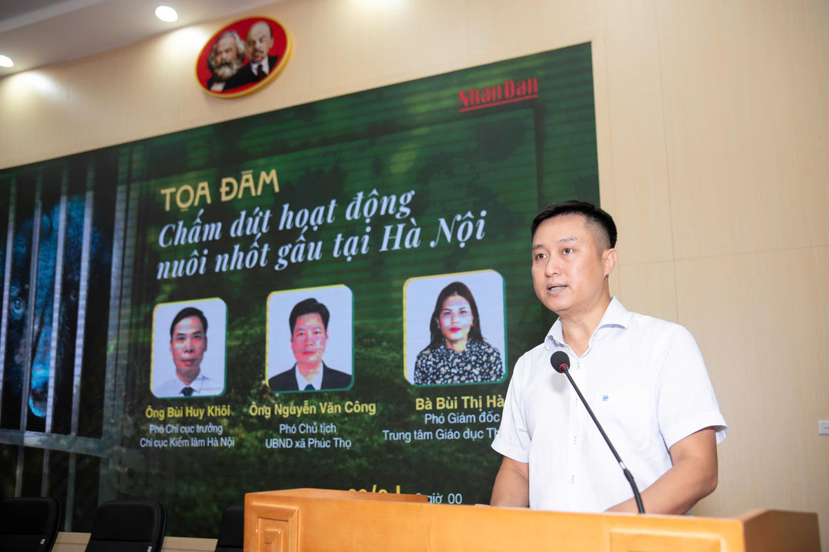 Ông Nguyễn Hoàng Nhật, Phó Trưởng Ban Nhân Dân điện tử, Báo Nhân Dân phát biểu tại tọa đàm. Ảnh: ND