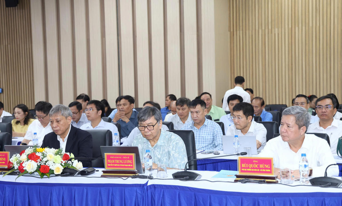 Các đại biểu tham dự hội thảo. Ảnh: NT.