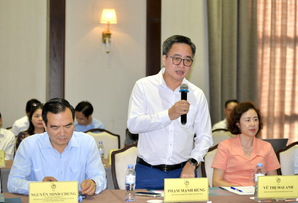 Ông Phạm Mạnh Hùng, Phó Tổng Giám đốc Đài Tiếng nói Việt Nam phát biểu tại sự kiện. 